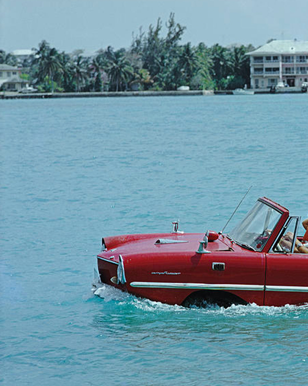 Baldy art gallery sea drive by Slim Aarons photograph print